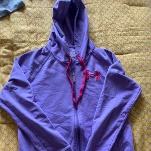 under armour hoodie size M